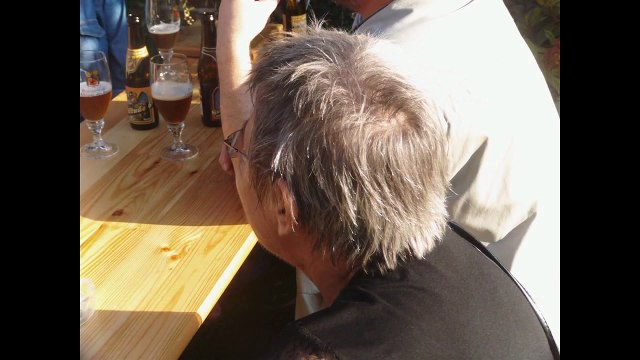 CHRIS POLLET : Je vis traquée (Scène des Rocs, Montignies-sur-Roc, 2011)