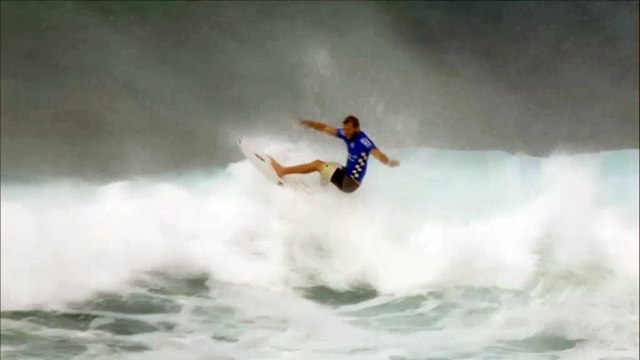 SURF: Vans World Cup - Payne se divierte y domina en Sunset Beach