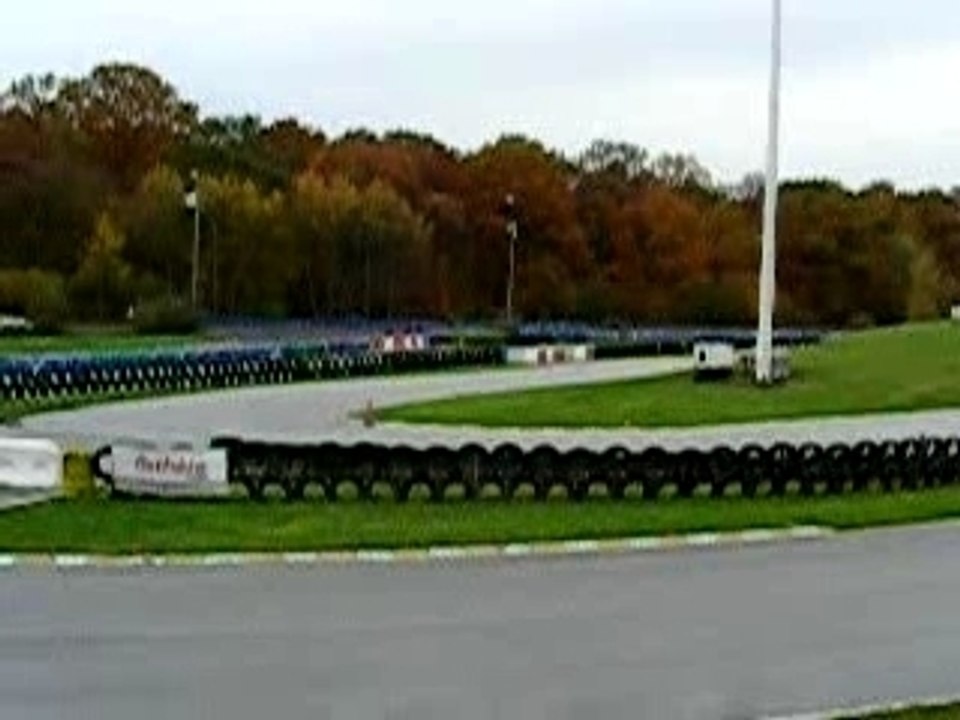 karting loisir BRK sous la pluie