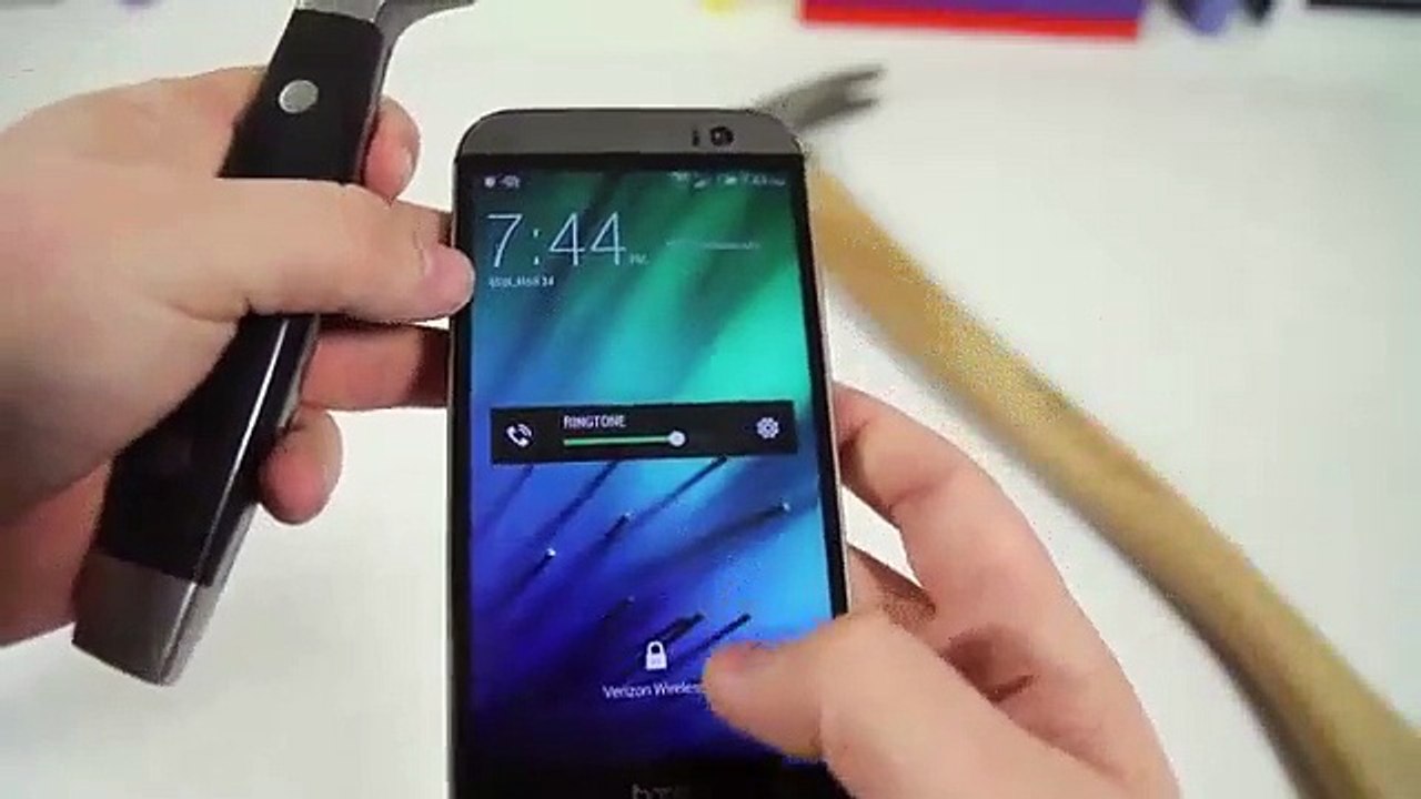 All New HTC One (M8) Scratch & Hammer Test!