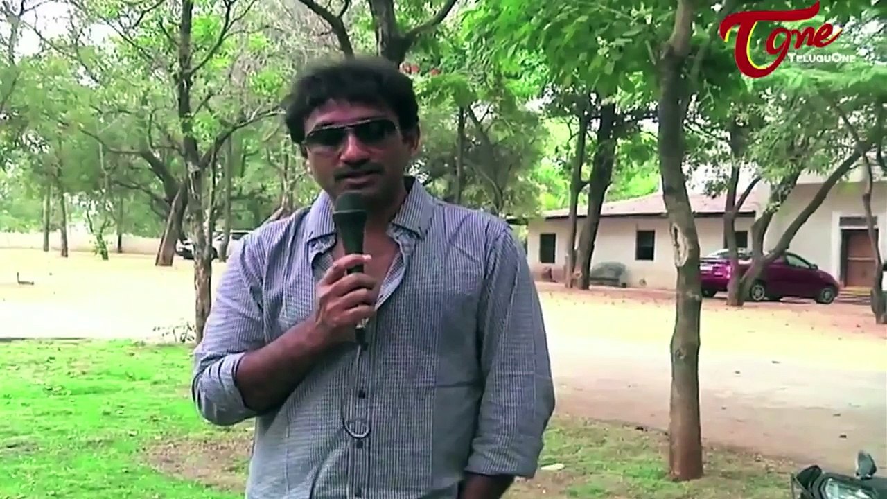 రామ్ చరణ్ కి ఆయనే దిక్కా!!! ||  Is he right person to Ram Charan?