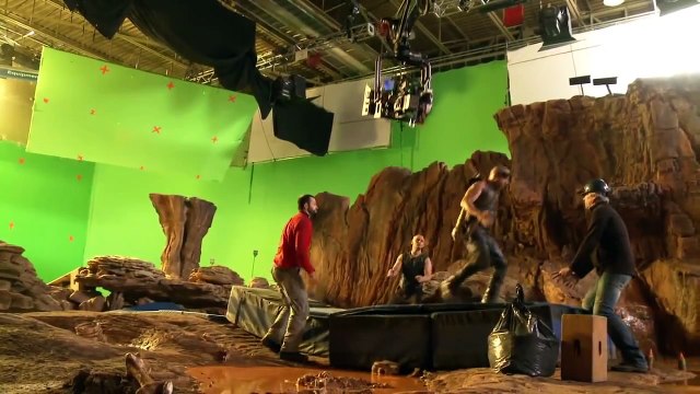 RIDDICK Behind the Scenes Video [B Roll]