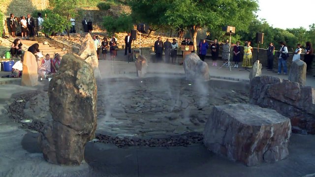 South Africans mark one year anniversary of Mandela's death