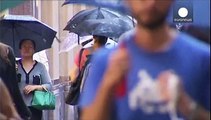Las tormentas sacuden Australia, mientras Filipinas se prepara para la llegada de un tifón