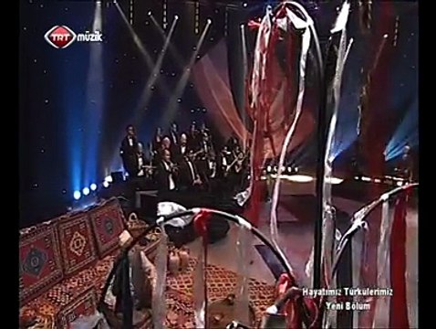 Turhan ÖGE-Yine de şahlanıyor kolbaşının kıratı Bilge DEDE-Orhan DOĞAN-Şef:Ömer Hayri UZUN