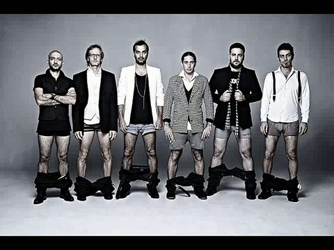 בית הבובות - לא שם לא כאן קריוקי