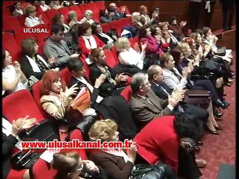 Seçme ve seçilme hakkının 80. yıl dönümünde kadının rolü İstanbul'da masaya yatırıldı