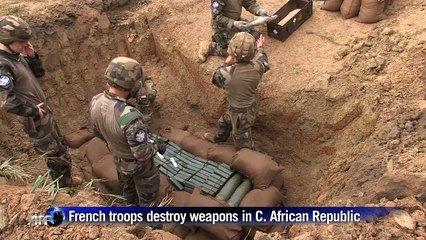 French troops destroy weapons in CAR