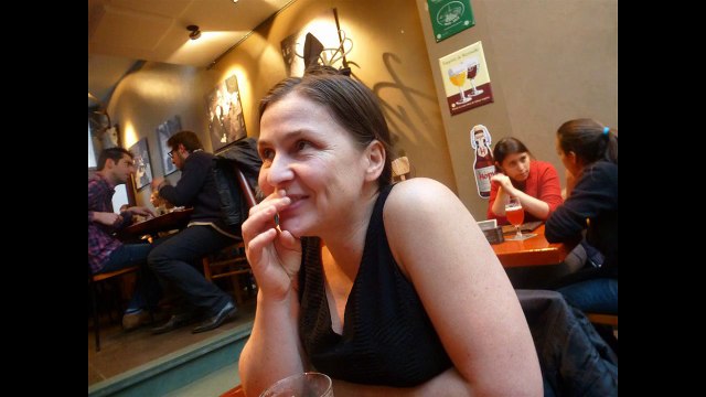 GRAZIELLINA : Consomme-moi (paroles et musique : Graziellina)