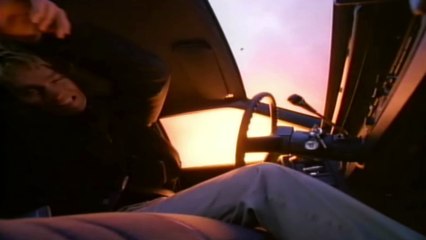 MacGyver VS Murdoc Trailer # 6 - Richard Dean Anderson