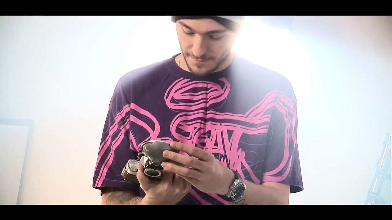 Robert M feat. Nicco - Dance Hall Track HD