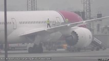 JUST 4 FUN BOEING 787 DREAMLINER - Who locked the keys inside the plane? - Aviation humour