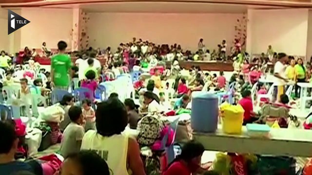 Philippines : 100 000 familles évacuées