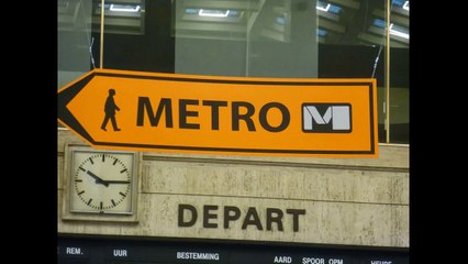 IRENE DENEUVILLE : "Le blues de la Gare Centrale", "Maman, les p'tits bateaux" (Ixelles, bibliothèque Mercels, 1997)