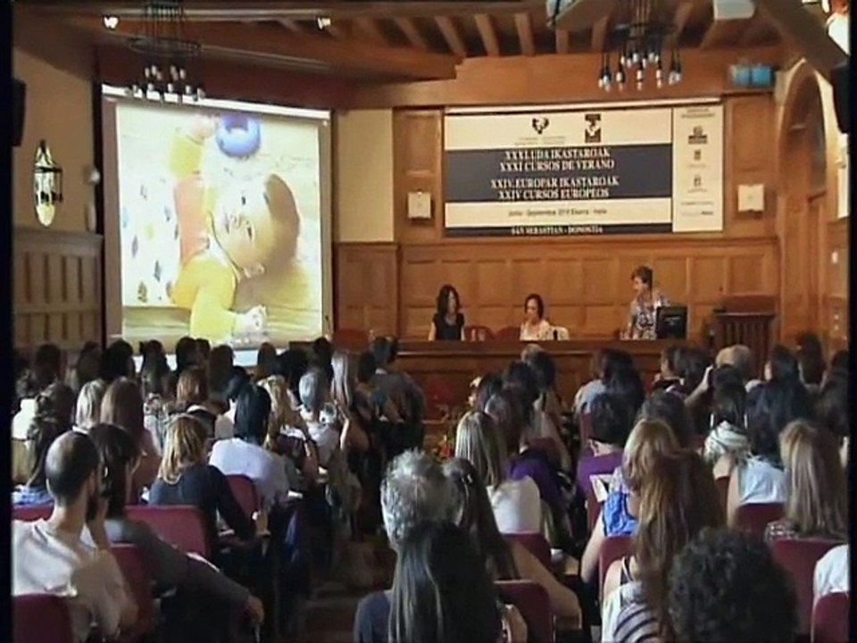 2 parte 2-7-12 El rol del adulto y la organizacion de la vida en grupo. La educadora de referencia. Eva Kallo