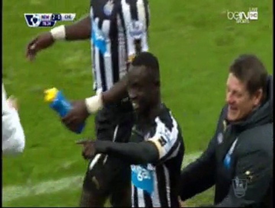 هدف بابيس سيسي ديمبا الثاني في مرمى تشلسي - نيوكاسل 2 × تشلسي - الدوري الانجليزي 6-12-2014