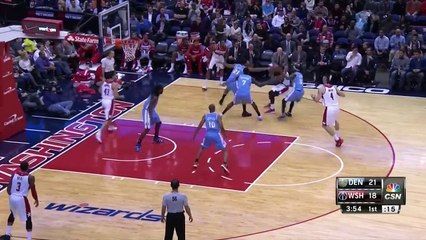 Bradley Beal inscrit 3 tirs à 3-points en 45 secondes