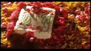 Hot Young Girl Romance With Her Lover In Mangaiyin mayakkam
