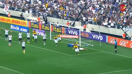 O Corinthians venceu o Criciúma, mas terá de disputar a pre-libertadores