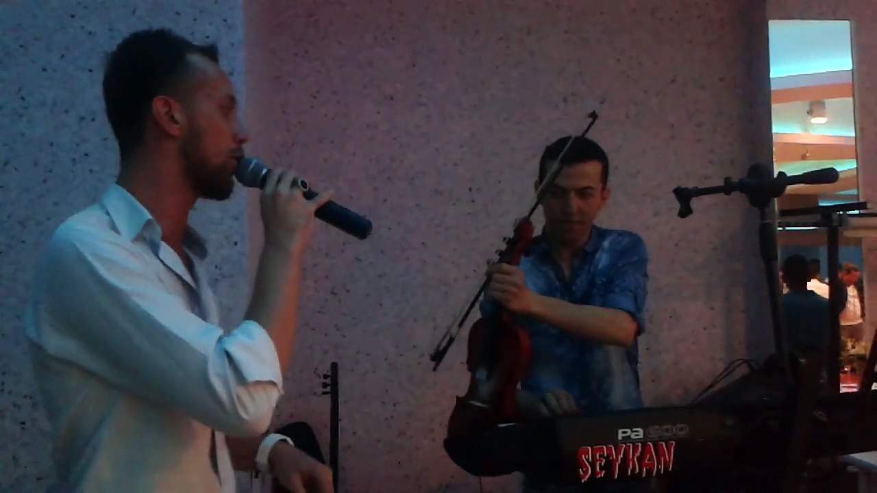 ROMAN HAVASI - SEYKAN (DUYANLAR DUYMAYANLARA ANLATSIN)