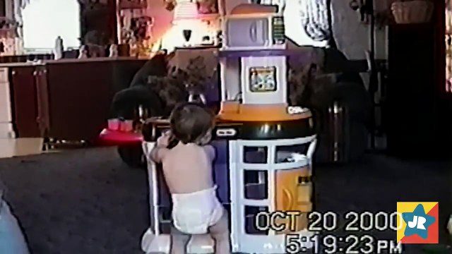 Funny Dancing Babies - ACTION BABIES!
