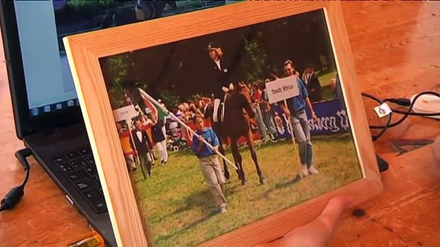 TV3 - Karakia - Representant Sud-àfrica (vídeo extra)