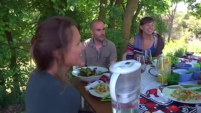 TV3 - Karakia - Nkosi Sikele' iAfrika (vídeo extra)