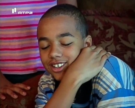 Gemeos, Gemeos e Mais Gemeos - Twins - RTP2