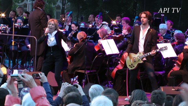 Ольга Кормухина Я падаю в небо