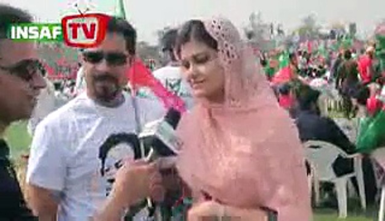 Aishwarya Rai In Pakistan Tehreek-e-Insaf Jalsa on 23rd March