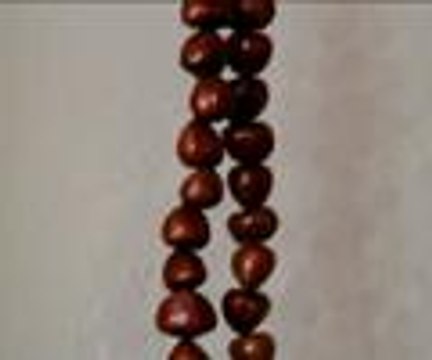 Fındık tespihe dönüştü