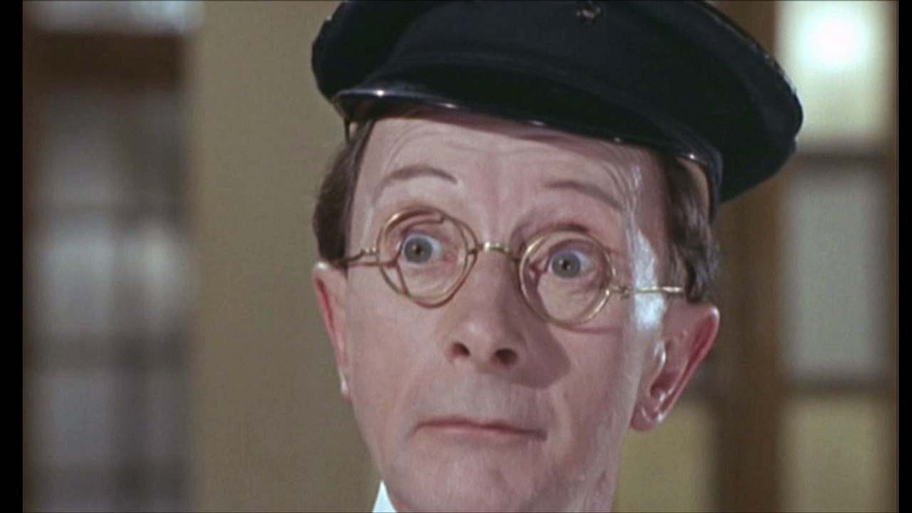 HOMENAJE A CHARLES HAWTREY