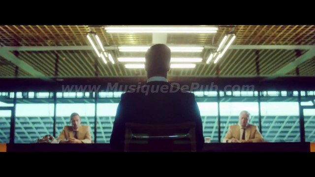 pub Café Royal 'Robbie Williams l'agent secret' 2014 [HQ]