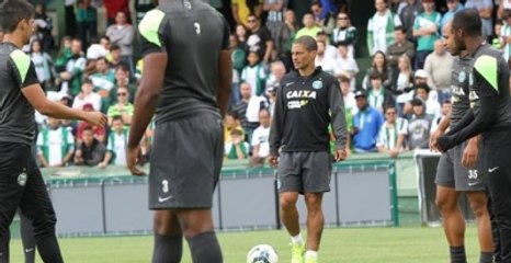 Alex'in Son İdmanına Binlerce Kişi Katıldı