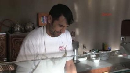 Almanya'daki Türklerden ?evde Almanca Konuşma Tasarısı?na Tepki