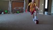 Football/Soccer Skill Tutorials for Kids by Kids - Learn Tricks of Messi/Ronaldo/Neymar (Deutsch)