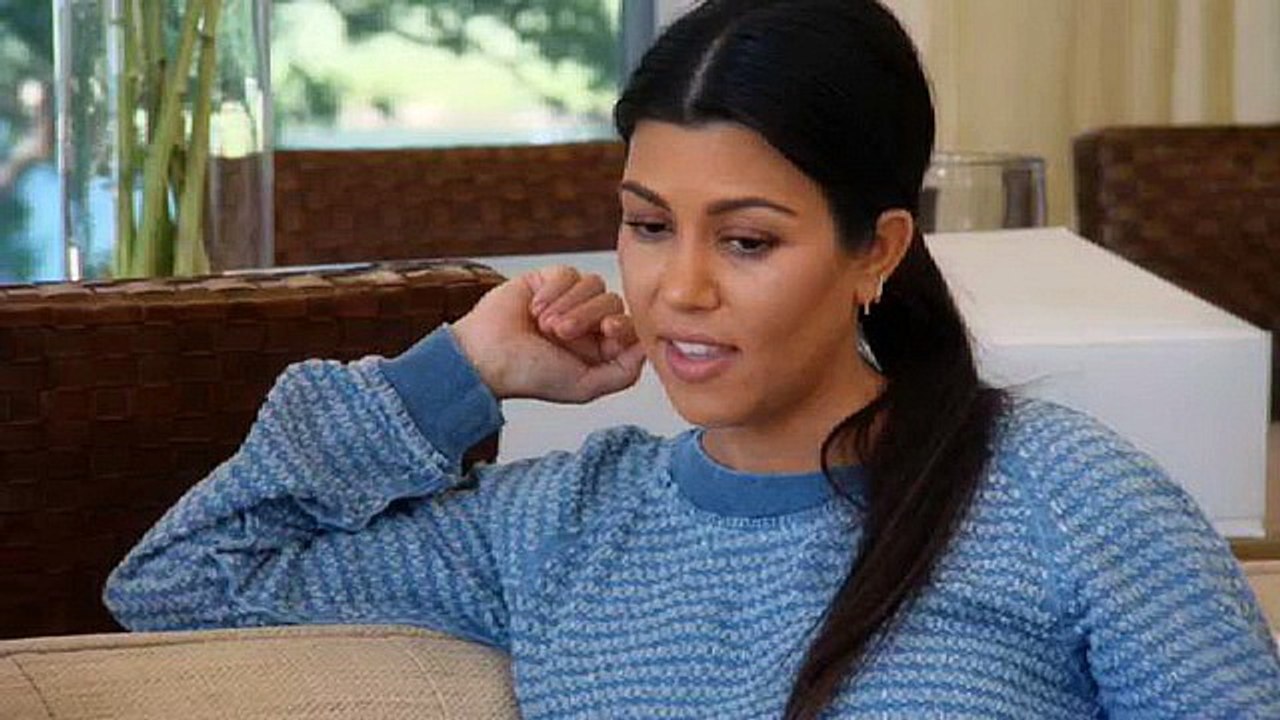 Kourtney & Khloe Take The Hamptons Season 1 Episode 6 - Kaptain Kourtney and Skipper Scott ( LINKS )