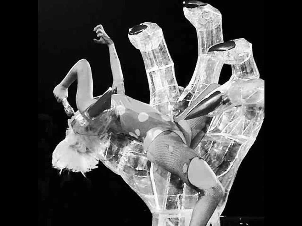 Lady Gaga - Bad Romance Karaoke