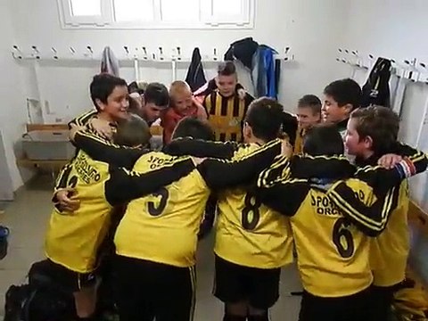 CRI DE GUERRE DE NOS U13 (champion 1er phase)