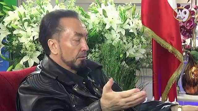 Cumhurbaşkanımız Sn. Erdoğan ve Başbakanımız Sn. Davutoğlu vicdanlı nur gibi insanlar. Yeni yasalar kimseyi kısıtlamış değil.