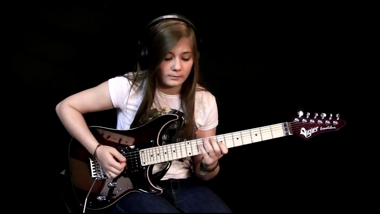 Amazing 15 years old girl guitar cover : Pink Floyd "Comfortably Numb"