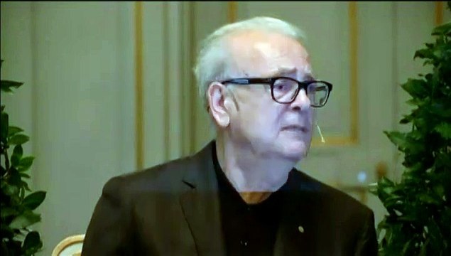 Nobel de Littérature : écrire, c'est plonger dans l'eau froide , selon Patrick Modiano