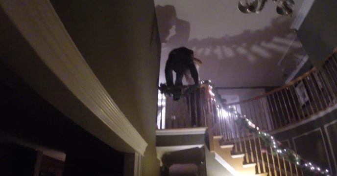 FAKE DEATH PRANK - Scaring mom Prank - Funny reaction