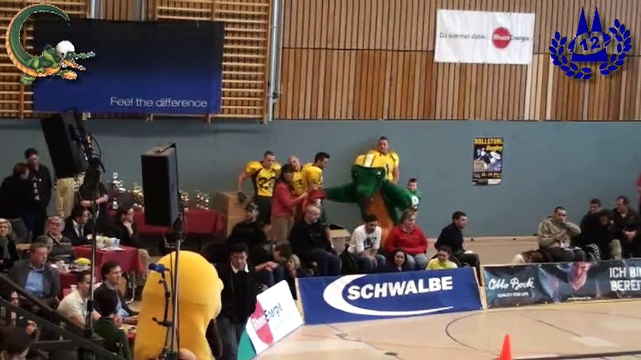 Maskottchen sammy beim rollstuhlrugby - 28.03.2010