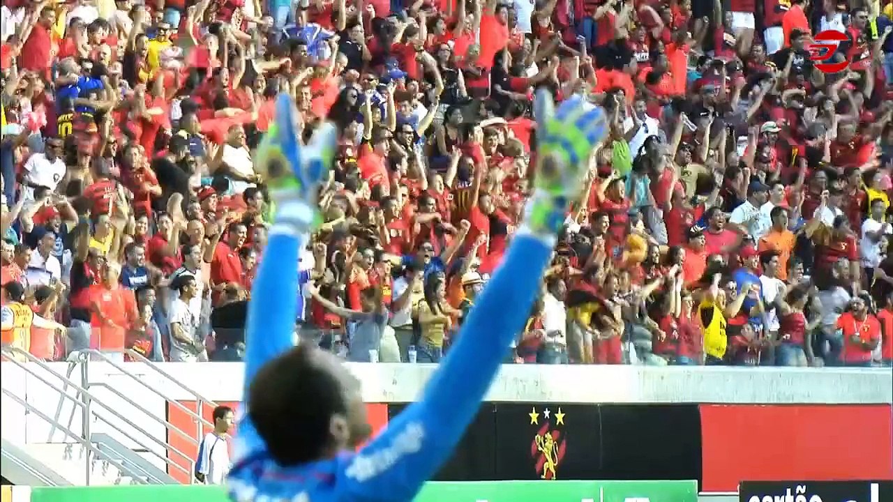 Com time misto, São Paulo perde para o Sport
