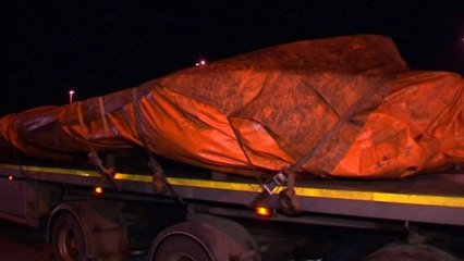 MH17 wreckage heads to Netherlands