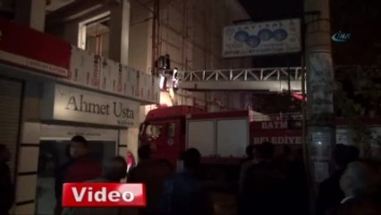 Hırsızlığa Gittiler Yaralanıp Yakalandılar