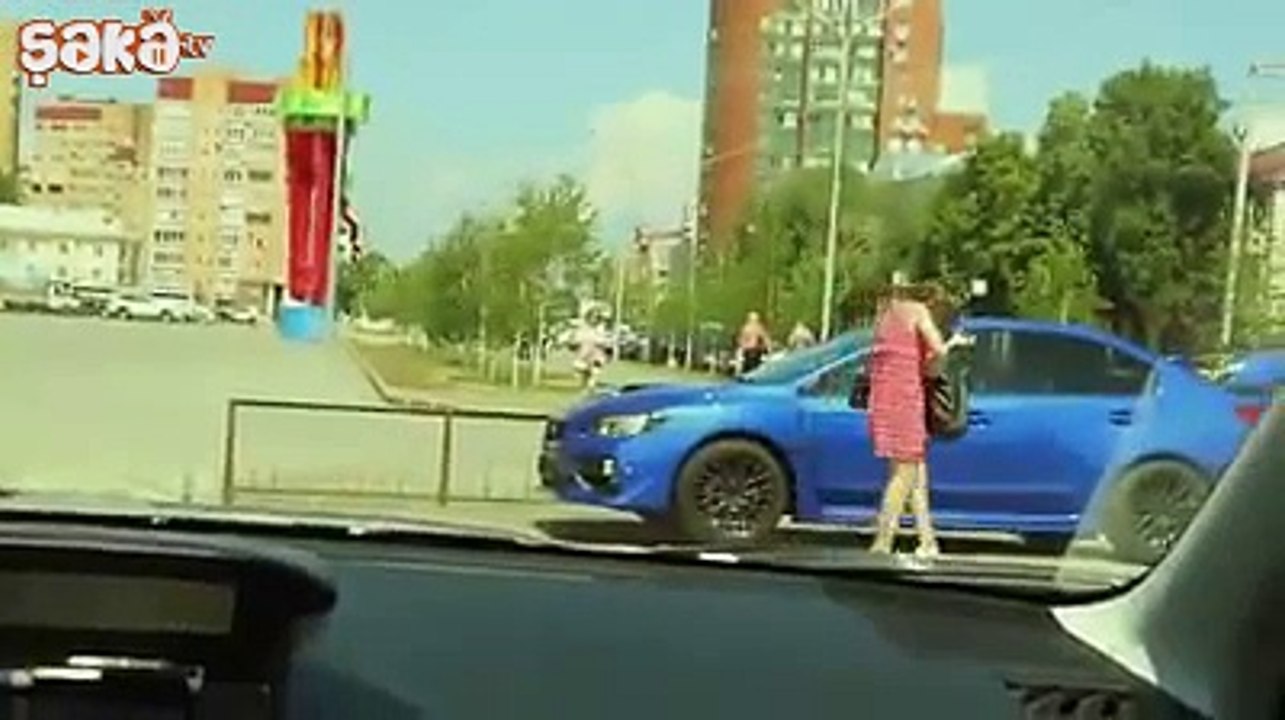 Renk Değiştiren Araba Şakası