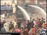 Dunya News-Police Using Water Cannons to Disperse the PTI's Protestors