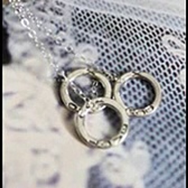 personalized name necklace